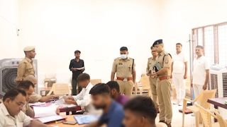 Amethi News: अमेठी में होमगार्ड भर्ती की तैयारियों का एसपी ने लिया जायजा, निष्पक्ष और पारदर्शी प्रक्रिया के निर्देश अमेठी में होमगार्ड भर्ती की तैयारियों का एसपी ने लिया जायजा, निष्पक्ष और पारदर्शी प्रक्रिया के निर्देश