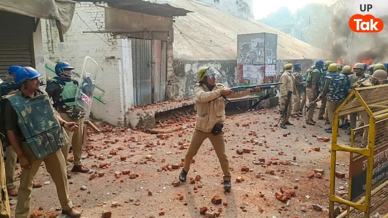 संभल हिंसा पर आ गई न्यायिक आयोग की रिपोर्ट, सांसद बर्क समेत कई नामों का जिक्र UP Tak