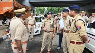 Saharanpur News: कांवड़ यात्रा को लेकर पुलिस अलर्ट, DIG-SSP ने कांवड़ मार्ग का किया निरीक्षण; सुरक्षा व्यवस्था परखी कांवड़ यात्रा को लेकर पुलिस अलर्ट, DIG-SSP ने कांवड़ मार्ग का किया निरीक्षण; सुरक्षा व्यवस्था परखी