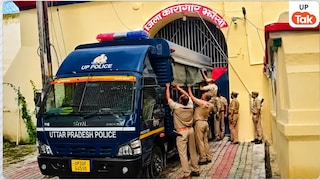 छोटे भाई की मौत का सदमा, आबान को आखिरी विदाई देने जेल से निकला अतीक का बेटा अली Ali Ahmed Prayagraj Parole News