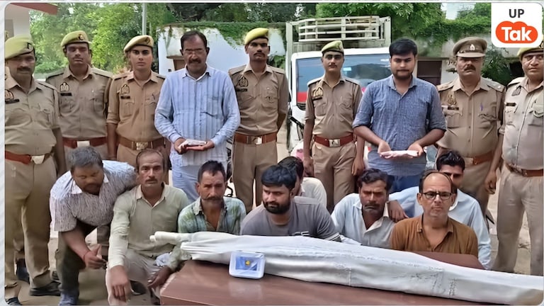 सीतापुर में जमीन विवाद को लेकर महिला के घर ताबड़तोड़ फायरिंग, ट्रेनी IPS मयंक बाजपेई के पिता समेत 10 लोग हुए गिरफ्तार Sitapur Firing Land Dispute News
