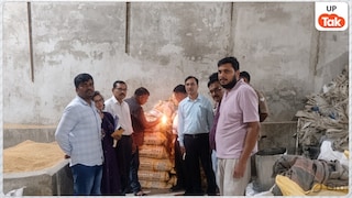 आटे की क्वालिटी बढ़ाने के लिए ये क्या मिला दिया? आगरा की इस मिल में चल रहा था गजब फ्रॉड UP Tak