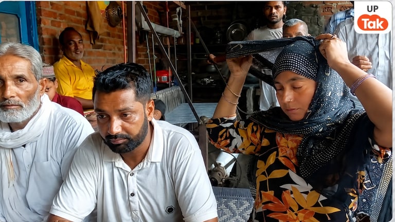 9 बच्चों को मिला पूरा परिवार...3 बच्चों की मां को हुई 6 बच्चों के पिता मोहम्मद उमर से मोहब्बत, दोनों ने कर ली शादी Moradabad News