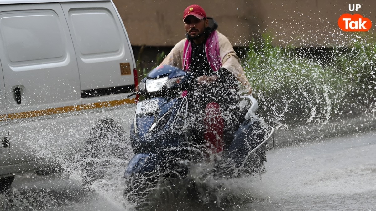 UP Weather: यूपी में आज इन 50+ जिलों में 'येलो अलर्ट' जारी, मथुरा से झांसी और प्रयागराज तक खूब बरसेंगे बादल, जानें अपने जिले का हाल