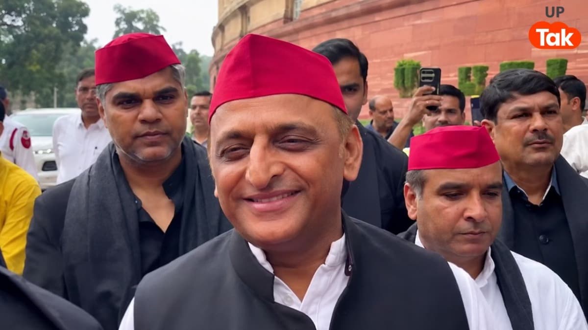 13 साल बाद सपा में वापसी पर अखिलेश यादव का रिएक्शन, कौन हैं राम आसरे कुशवाहा? UP Tak