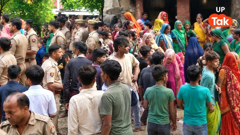 डबल मर्डर से हिला जौनपुर! घर के अंदर भूपेंद्र पटेल ने अपनी ही मां और बहन की कुल्हाड़ी से की हत्या, वजह हैरान कर देगी! Jaunpur Double Murder Case