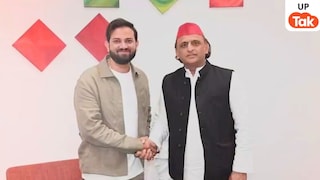 युवाओं के फेवरेट नवीन सर ने राजनीति में ली एंट्री...अखिलेश यादव की मौजूदगी में सपा को किया जॉइन UP Tak