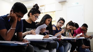UPSC से NEET तक, हर परीक्षा की तैयारी करा रही योगी सरकार, कैसे करें अभ्युदय योजना में रजिस्ट्रेशन UP Abhyudaya Yojana News