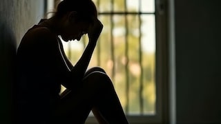 शादी के बाद पति ने बनाए सिर्फ एक बार शारीरिक संबंध, पत्नी के हाथ लगी ऐसी फाइल जिससे उड़ गए उसके होश UP Tak