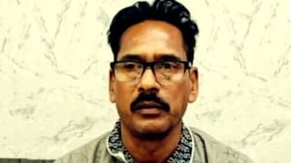 CCTV में कैद हुई 'कातिल' कार... आगरा के कारोबारी असगर अली केस में सामने आया जालौन कनेक्शन Agra-based transporter Asgar Ali (File Photo)