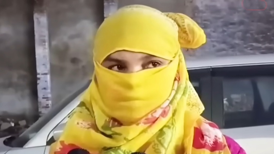 पहचान पत्र में फर्जीवाड़ा कर नाबालिग से संग कर दिया गंदा काम, जब पकड़ा गया 'फर्जी नेता' तब पता चली ये कहानी