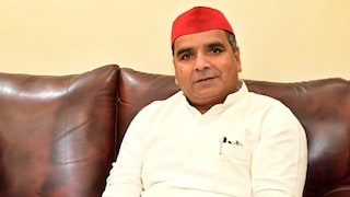 कौन हैं धर्मेंद्र यादव? संसद में अखिलेश यादव के लिए ढाल बनने वाले भाई की पूरी कहानी Samajwadi Party MP Dharmendra Yadav (Photo- ITG)