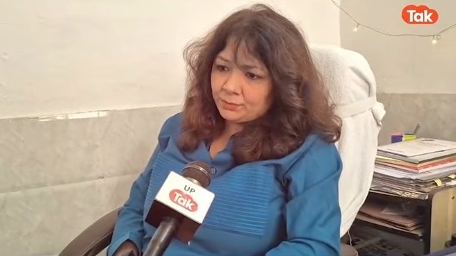 फिरोजाबाद DM रमेश रंजन पर आरोप लगाने वाली तहसीलदार राखी शर्मा पर हो गया एक्शन 