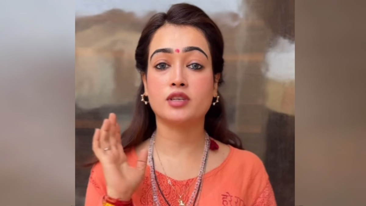 ग्लैमर वर्ल्ड छोड़ बनीं साध्वी... मॉडल हर्ष रिछारिया ने उज्जैन में लिया संन्यास, अब कहलाएंगी हर्षानंद गिरी