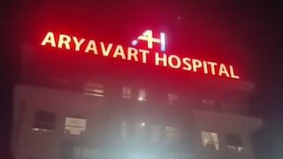 पेट चीरा, फिर बीच में ही छोड़ा ऑपरेशन... तड़पता रहा बुजुर्ग मरीज, डॉक्टर ने कहा- 'नहीं करेंगे ऑपरेशन' Meerut News