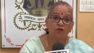 राजनीतिक मजबूरी में मेरी मां का अपमान न करें... लखनऊ मेयर के बयान पर भड़के अखिलेश यादव तो उन्होंने दी ये सफाई मेयर सुषमा खरकवाल