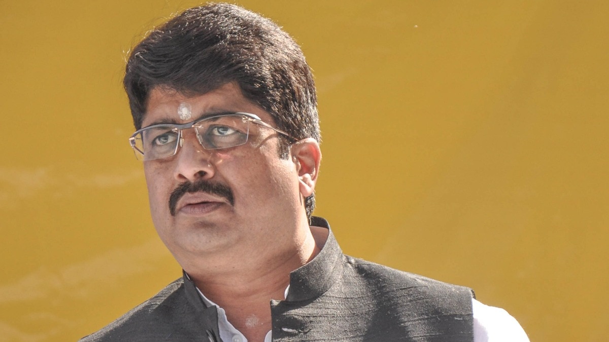 Raja Bhaiya News: डीएमके की हार पर राजा भैया का तंज... उदयनिधि स्टालिन के 'सनातन' वाले बयान को लेकर कही ये बात