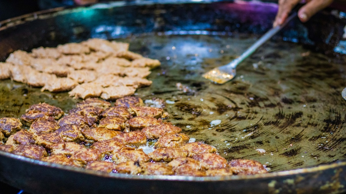 Lucknow One District, One Cuisine: लखनऊ में टुंडे कबाब और बिरयानी सूची से बाहर, फिर किसे मिली जगह