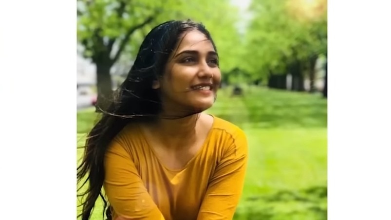 नोएडा की त्विशा शर्मा के साथ ससुराल में हुआ ऐसा कांड कि हर कोई हिल गया, भोपाल में जज सास और पति ने...
