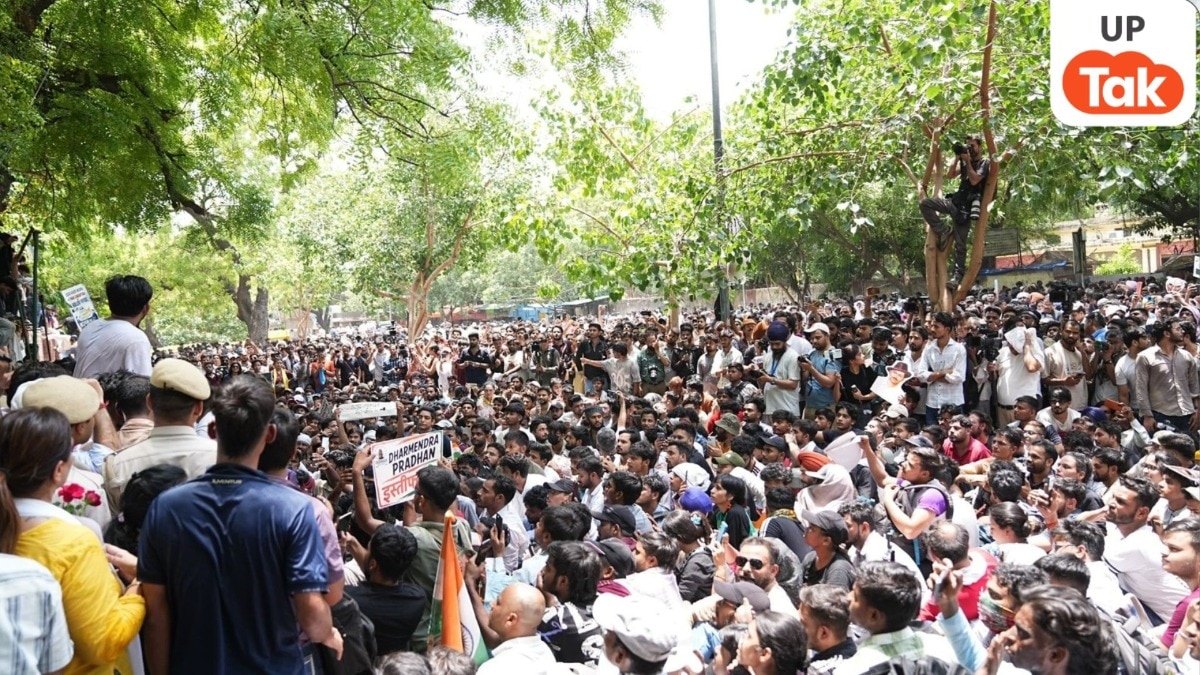 कल लखनऊ के इको गार्डन पहुंचेंगे अभिजीत दीपके, प्रोटेस्ट में यूपी के टीचर्स और स्टूडेंट्स का देंगे साथ!