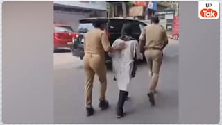 NEET री-एग्जाम देने गलत सेंटर पर पहुंची छात्रा... लखनऊ पुलिस ने सही सेंटर पर पहुंचाने के लिए छात्रा के साथ लगाई दौड़, वीडियो वायरल! UP Tak