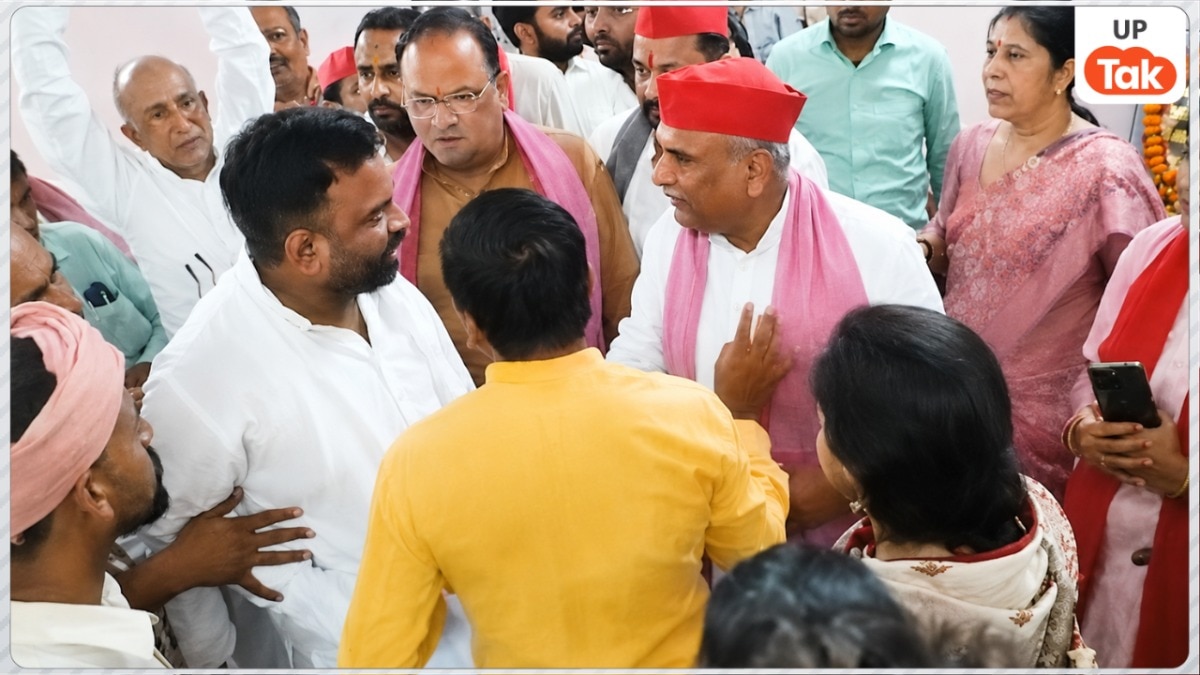 2027 से पहले सपा में सियासी संग्राम! बांदा में महिला सांसद से भिड़े ये विधायक... जमकर हुई नोकझोंक