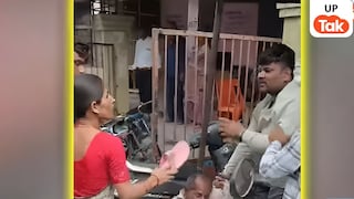 पिता को जमीन पर गिराकर पीट रहा था दामाद, बेटी ने देखा तो चप्पल लेकर दौड़ी और फिर... वायरल हुआ वीडियो UP Tak