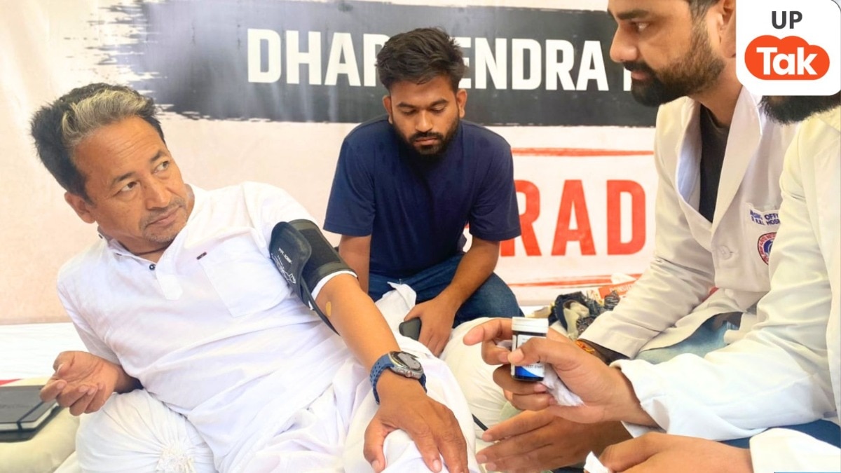 जंतर-मंतर पर अभिजीत दिपके और सोनम वांगचुक के खिलाफ पुलिस एक्शन के बाद भड़के लोग, सरकार की तानाशाही पर उठे सवाल