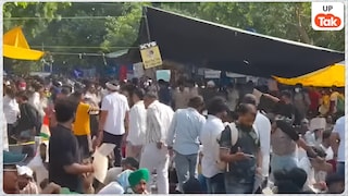 मायावती के आवास के बाहर जोरदार हंगामा, 69000 शिक्षक भर्ती अभ्यर्थियों ने किया प्रदर्शन UP Tak