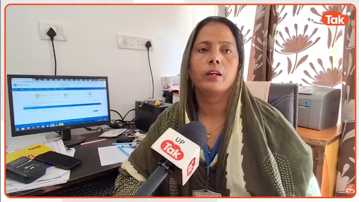 घर-घर जाकर बिजली बिल वसूलती हैं ये महिलाएं और महीने के कमाती हैं ₹20,000 तक... जानिए क्या है 'विद्युत सखी' योजना?