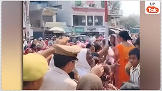 बागपत में बीजेपी के कार्यक्रम के दौरान मची भगदड़, नाश्ता लेने के लिए टूट पड़ी महिलाओं की भीड़ UP Tak