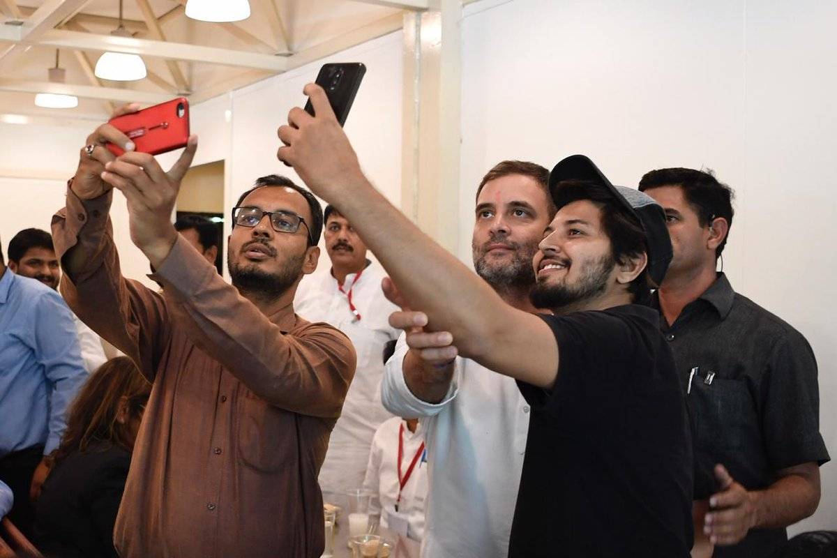 rahul-selfie_071219041817.jpg rahul-selfie_071219041817.jpg