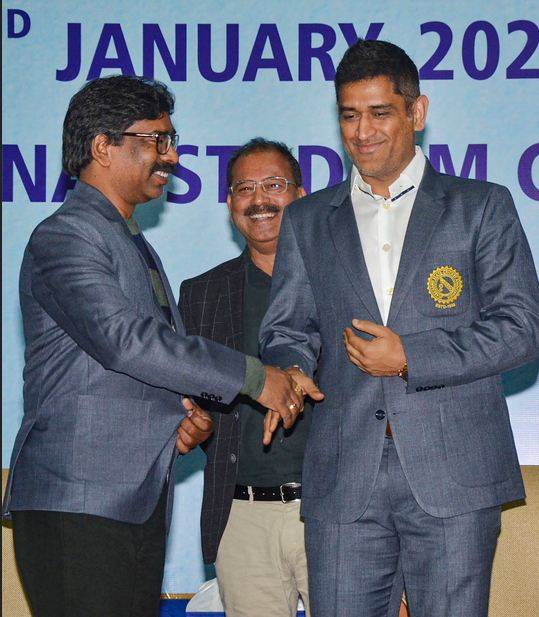 dhoni-pti-2_070720103513.jpg dhoni-pti-2_070720103513.jpg