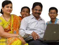 Sanjeev Bhadane with family