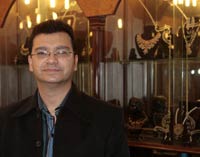 Niraj Khanna, Businessman