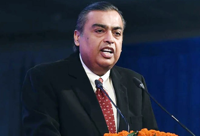 India's fight against coronavirus in crucial phase says Mukesh Ambani