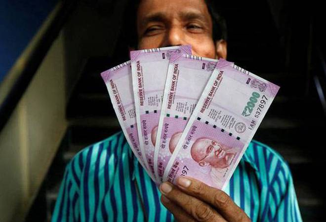 7th Pay Commission Update Government May Hike Central Govt Employees 