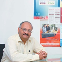 Niraj Davar Niraj Davar