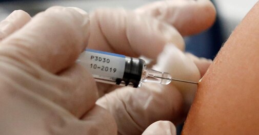 British doctors seek urgent review of 12-week gap between COVID-19 vaccine doses - Vimarsana News