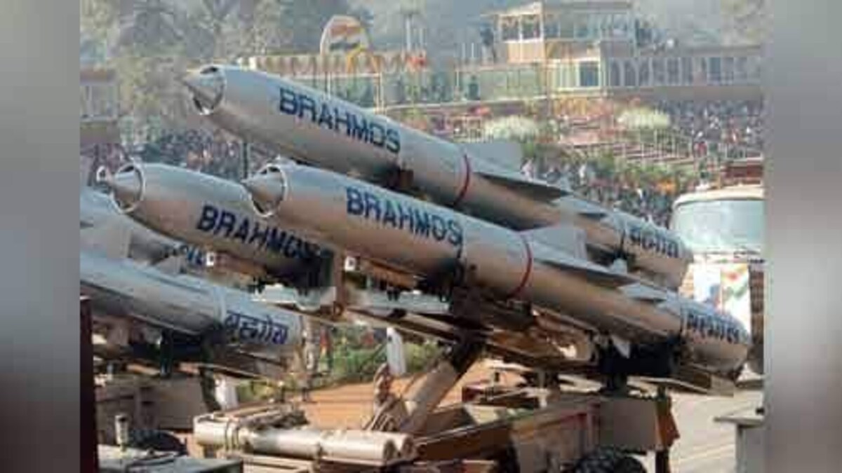 Brahmos Gets War Ready Amid India China Border Stand Off Brahmos Gets War Ready Amid India China Border Stand Off