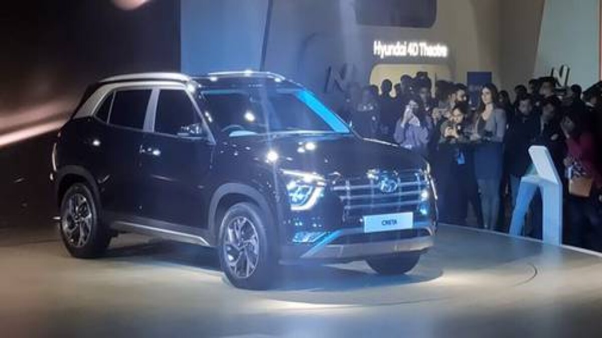 Auto Expo 2020 Day 2 Shahrukh Khan Unveils Hyundai S Creta