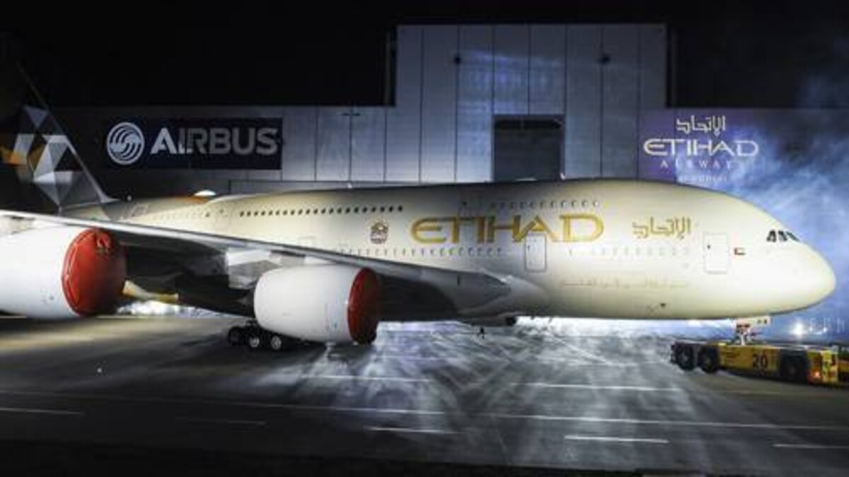 Etihad Offers To Sell Its 24 Jet Airways Stake To Sbi At A Loss