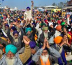 Narendra Tomar calls farmers' protests 'one-state' centric - Vimarsana News