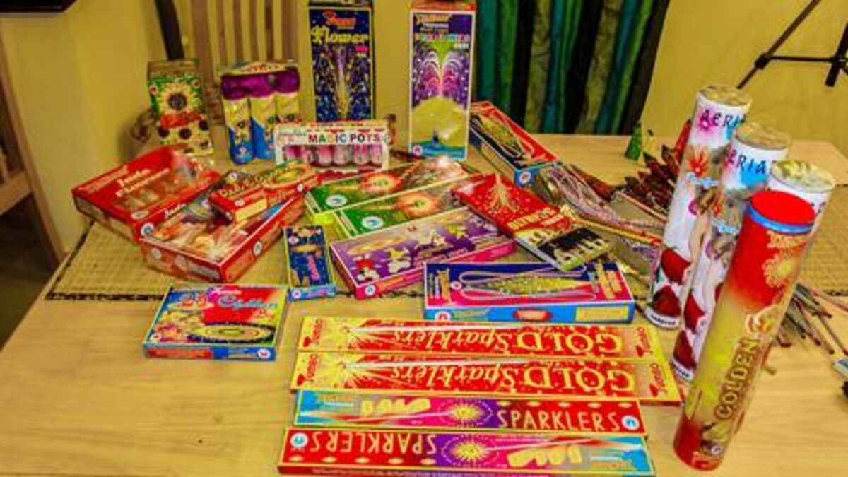 Cleaner Greener Diwali This Year As Govt Rolls Out Eco Friendly Firecrackers In Market
