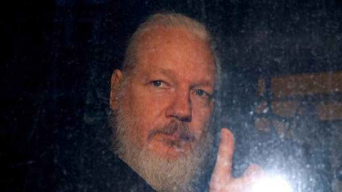 WikiLeaks founder Julian Assange sought European, Asian hackers ...