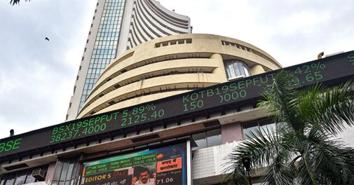 Mcap of 7 of top-10 companies jumps over Rs 1.40 lakh crore; RIL biggest gainer - Vimarsana News