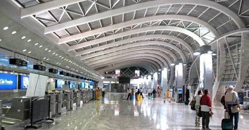 Maharashtra cabinet approves transferring Mumbai Airport's ownership to Adani Airport Holdings - Vimarsana News
