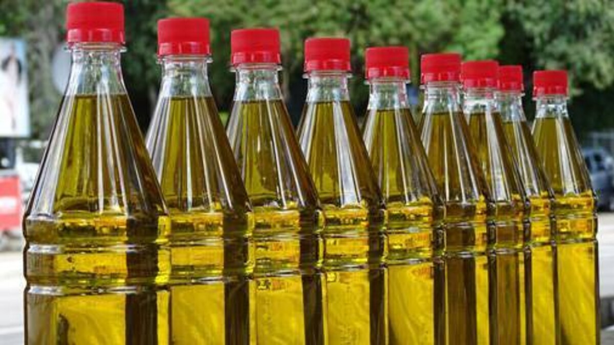 Aatma Nirbhar Bharat Govt Mulls Hike On Edible Oil Import Tax To Boost Local Supply