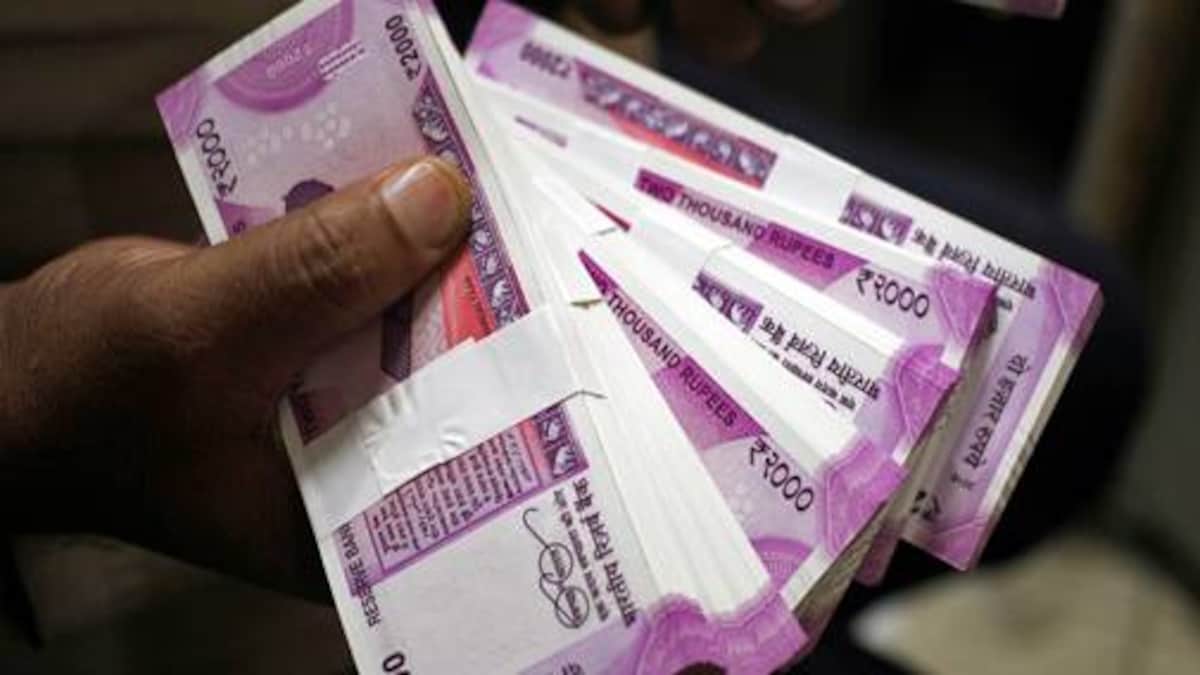 RBI stops printing, circulating Rs 2,000 currency notes: report