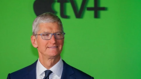 Tim Cook gifted Trump a Mac Pro worth $5,999- Business News - Vimarsana News